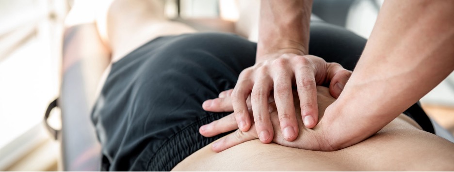 MANUAL THERAPY BY PHYSIOTHERAPIST